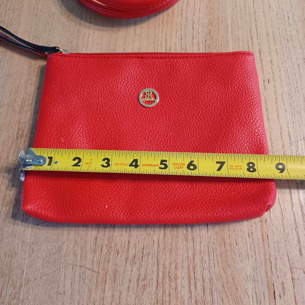 BELLA ROSE CROSSBODY/ DOUBLE HANDLES BAG WITH WRISTLET/MAKE-UP BAG  NWOT - Picture 13 of 15